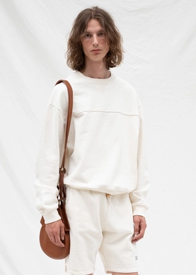 8---crewneck-atelier-off-white-half-body