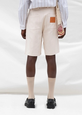 6---twill-shorts-creme-back