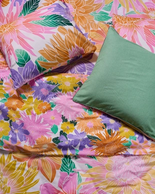 5---Flower_fling_Duvet_cover_Bright_white_101617_646_LR_S2_P