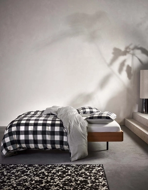 7---Chess_Duvet_cover_Anthracite_101745_100_LR_S3_P