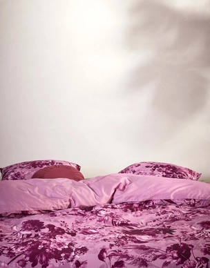 5---Rosemary_Duvet_cover_Spot_on_pink_101575_638_LR_D1_P