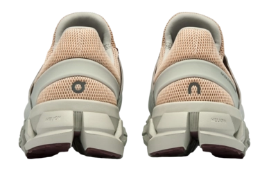 6---Medium PNG-3WD10152168-cloudswift_3_ad-ss24-savannah_ice-w-g5-_no-bg-_no-bg