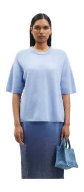 3---Megan t-shirt 14709 - blue heron - M1-_no-bg