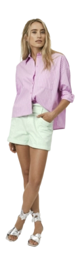 D6Whitley_cropped_stripe_shirt_1-_no-bg