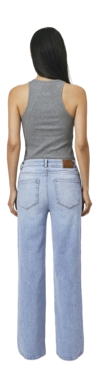 3---D6Ivi_logo_tank_top_8-_no-bg