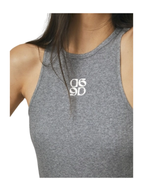 4---D6Ivi_logo_tank_top_9-_no-bg