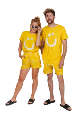 2---smiles-yellow-t-shirt-unisex-snurk-1-_no-bg