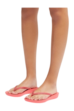 0197533160940_06_IQUSHION-SPARKLE-ROSY_CORAL_R08-B09_FOOT_23777_6c2adf64-4327-4534-9bd1-89a21fa676b4-_no-bg