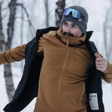 square_winter23_jackets_1x5a3761