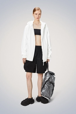 7---Lohja_Jacket-Jackets-15770-30_Powder-13_2f3c16fb-08e4-4453-b259-fe79084d9dfe