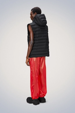 Lohja_Puffer_Vest-Vests-15840-01_Black-2