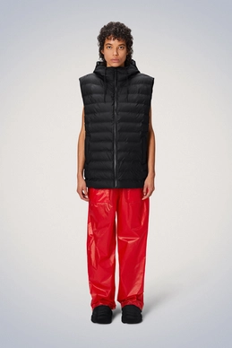 Lohja_Puffer_Vest-Vests-15840-01_Black-5