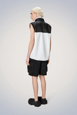 4---Yermo_Vest-Vests-19100-30_Powder-12