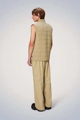 4---Giron_Vest-Vests-19410-24_Sand-12