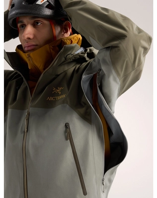 S24-X000007082-Beta-AR-Jacket-Forage-Tatsu-Pit-Zip