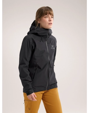 S24-X000006716-Beta-LT-Jacket-Black-Women-s-Side-View