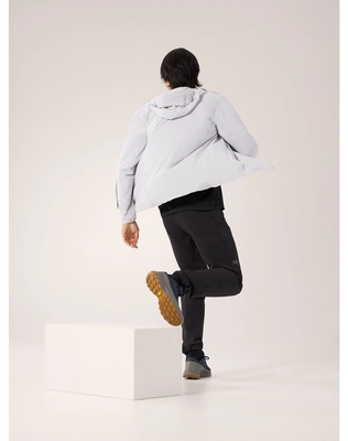 S24-X000007741-Gamma-Lightweight-Hoody-Solitude-Full-Body