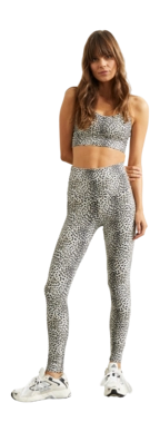 2---2023_Deblon_S24_12-_no-bg