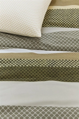 3---Hylke_Green-40_Detail