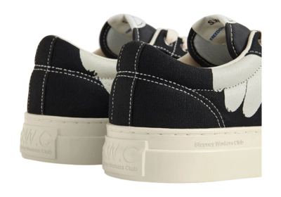 4---DELLOW_CUP_BLACK_WHITEheel-_no-bg