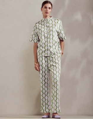 3---Mare_Tesse_Trousers_Long_Greenish_101223_632_LR_S2_P