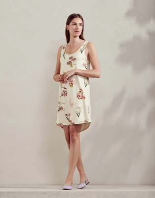 3---Bibi_Annebella_Nightdress_sleeveless_Vanilla_101544_292_LR_S1_P