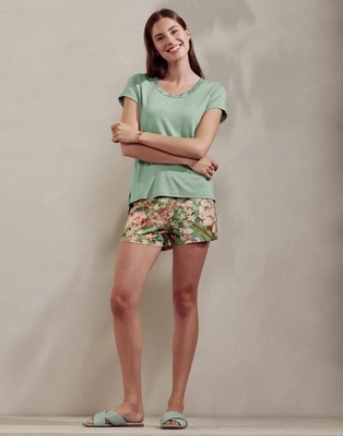 6---luyza_uni_top_short_sleeve_easy_green_101526_640_lr_s4_p