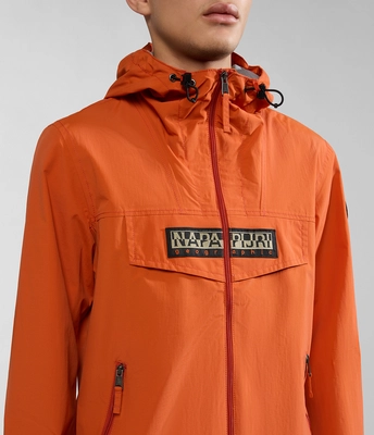 5---SS24_MAIN_MODEL_NA4H2OA62-ALT4