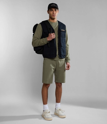 3---SS24_MAIN_MODEL_NA4H89GAE-ALT1