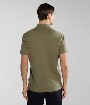 4---SS24_MAIN_MODEL_NA4H8BGAE-ALT2
