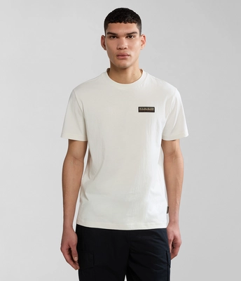 5---SS24_MAIN_MODEL_NA4HFZN1A-HERO
