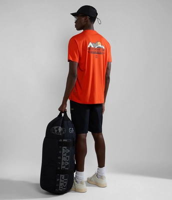 3---SS24_MAIN_MODEL_NA4HQAA63-ALT1