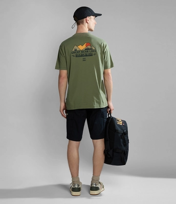 3---SS24_MAIN_MODEL_NA4HQAGAE-ALT1