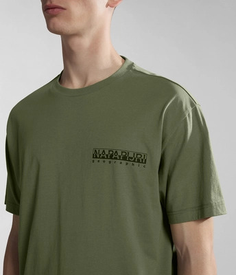 6---SS24_MAIN_MODEL_NA4HQAGAE-ALT4