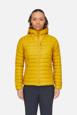 2---womens_microlight_alpine_jacket_sahara_qdb_13_sah_model_front_full_crop_1