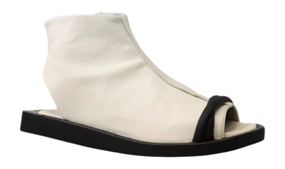 Papucei Saphira White Black Sole