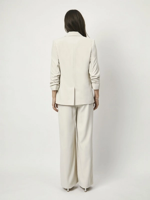 D6Daya_cropped_sleeve_blazer_26