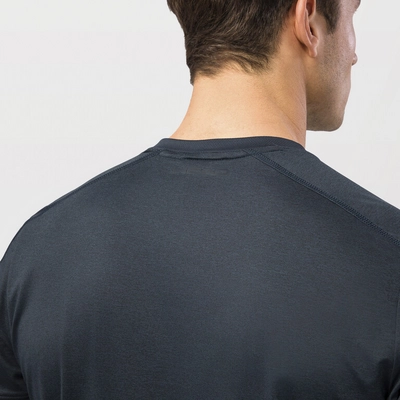 8---play-tech-t-shirt-uni-men-navy (7)