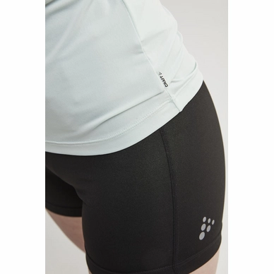 1906047_602000_Essential Singlet_C3