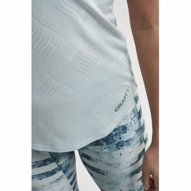 1907054_602615_Eaze Singlet_C3