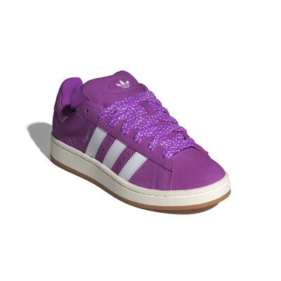 IF9616_6_FOOTWEAR_Photography_Front Lateral Top View_white