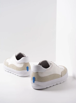 wolky-lage-veterschoenen-01425-babati-94116-ijswit-canvas-suede-back-1
