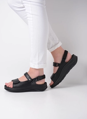 wolky-sandalen-03350-adura-20000-zwart-leer-sfeer