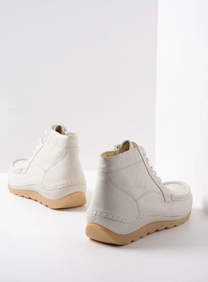 3---wolky-hoge-veterschoenen-04901-salado-71120-creme-wit-leer-back