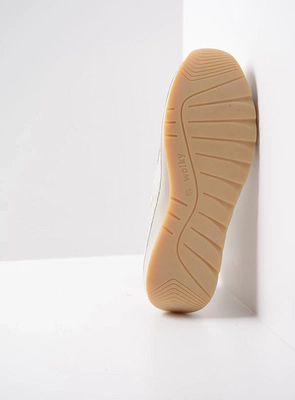 7---wolky-hoge-veterschoenen-04901-salado-71120-creme-wit-leer-sole