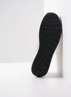 7---wolky-spring-summer-2024-04902-zambezi-35120-gebroken-wit-leer-sole