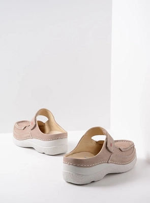 2---wolky-extra-comfort-06227-roll-slipper-16125-safari-nubuck-back