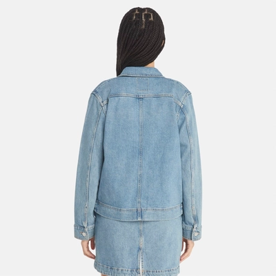 4---Denim-Chore-Jacket-with-Refibra-Technology-for-Women-in-Blue (3)