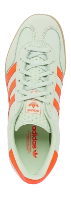 2334557_P4-_no-bg