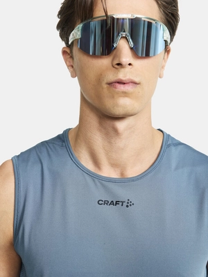6---1908752-376000_ADV Essence SL Tee M_closeup4